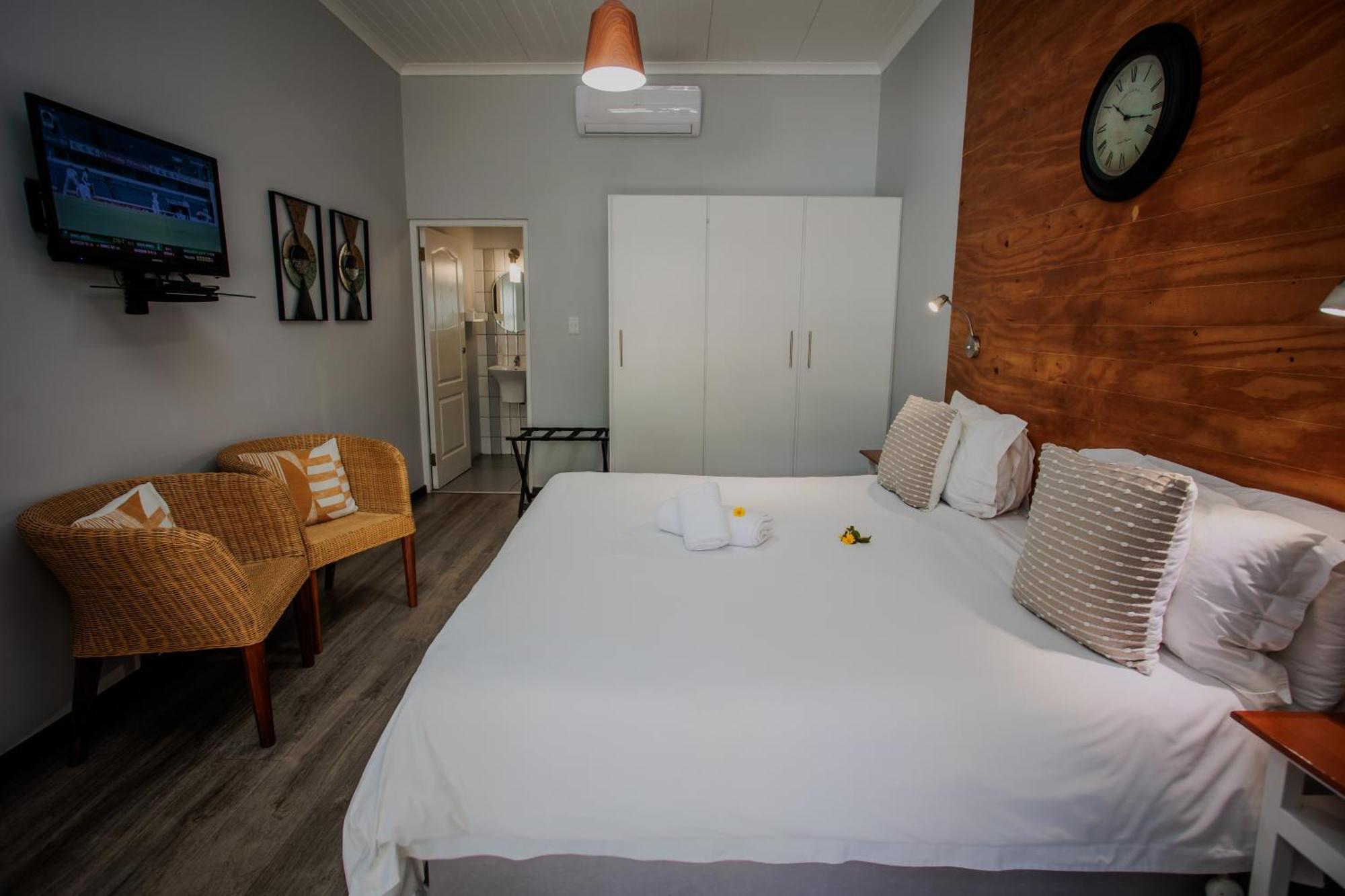 Aan De Eike Guest House Swellendam Exterior foto